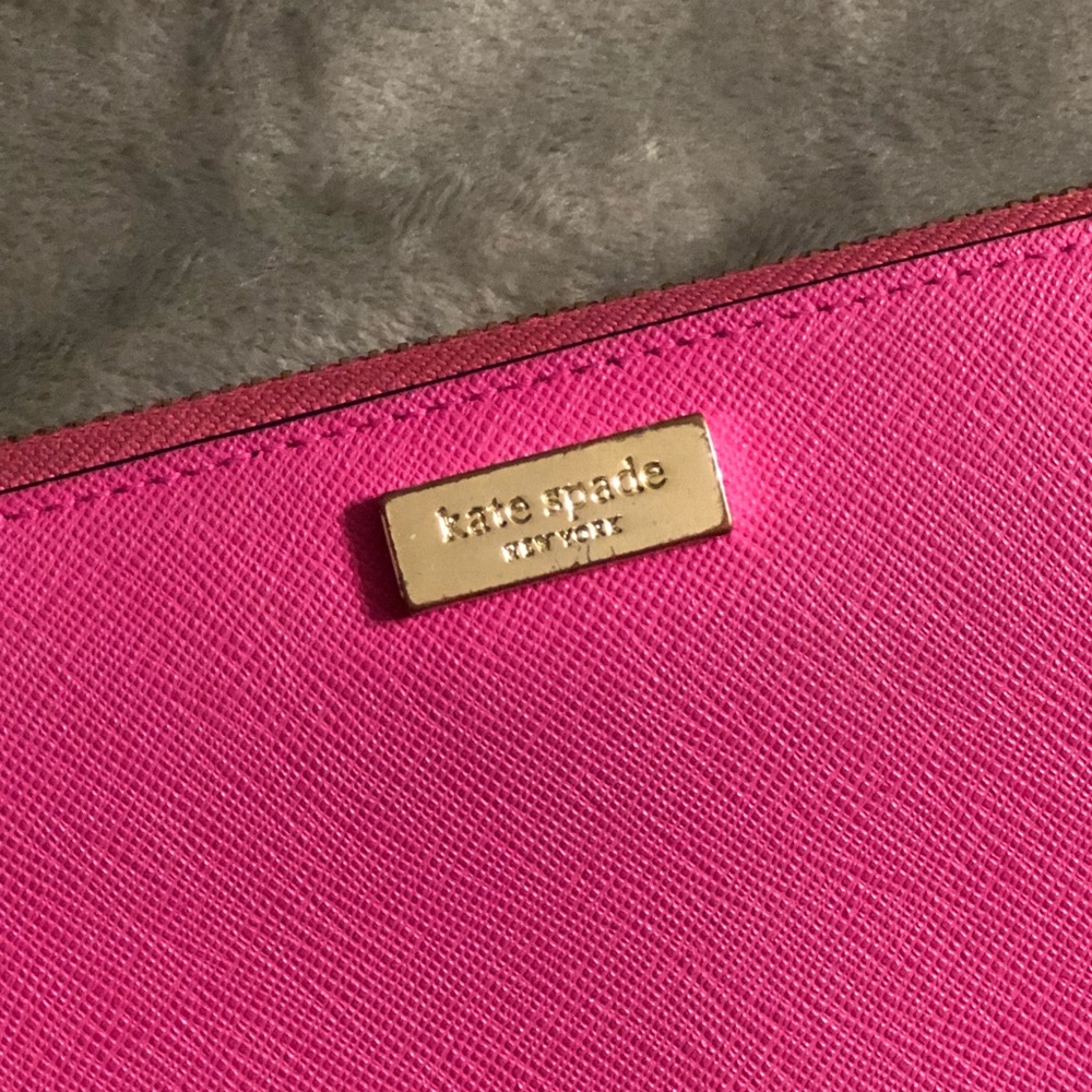 Kate Spade pink wallet - Picture 3 of 7